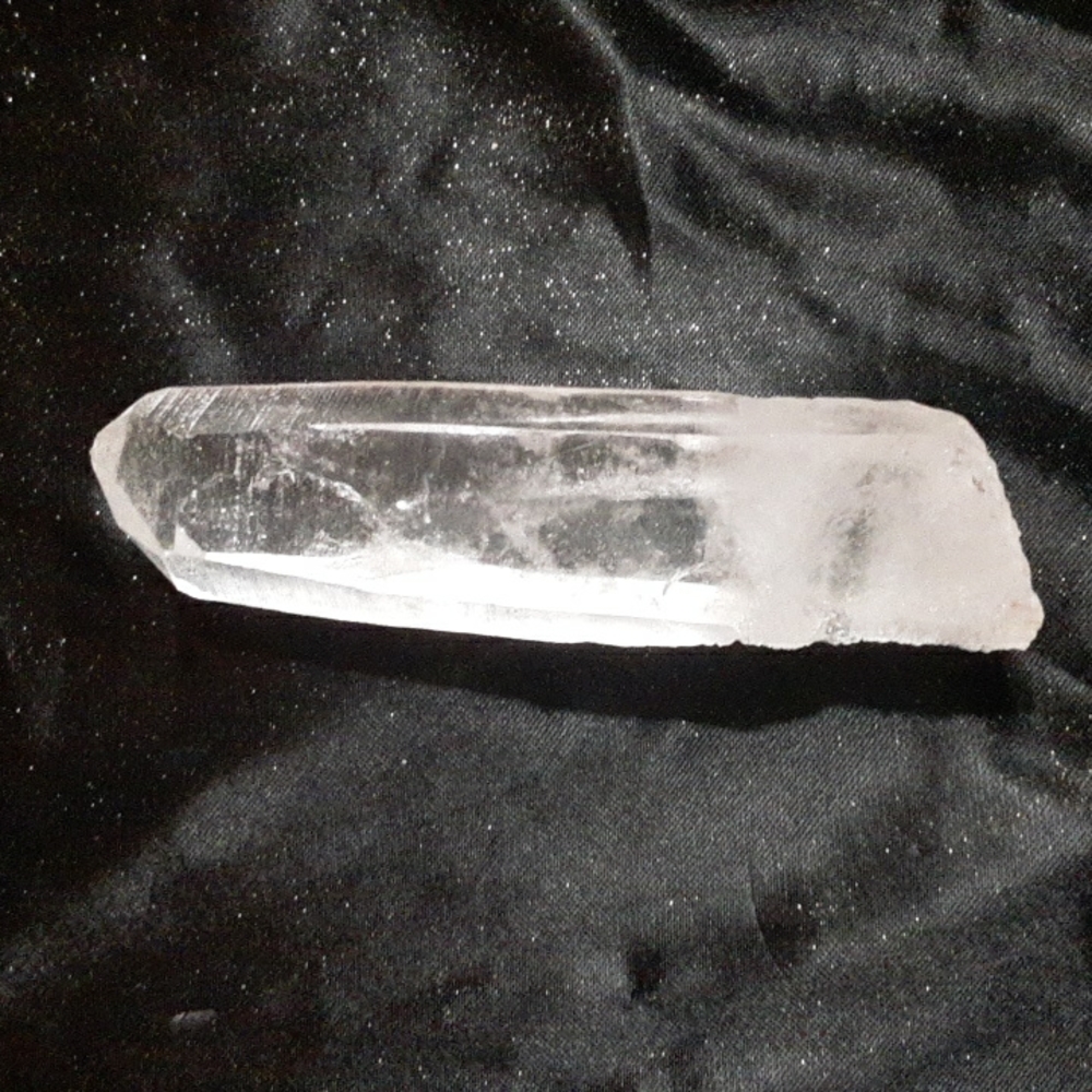 Quartz Crystal Point - Picture 3 of 7